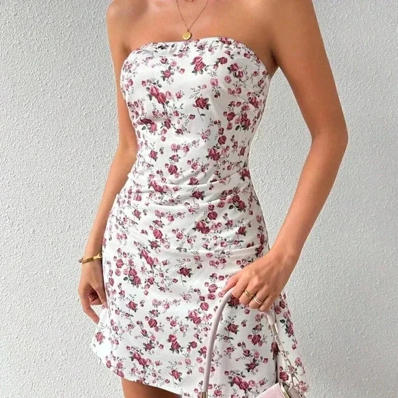 White Preppy Women's Pleated Strapless Floral Dress - Picture 7 of 7
